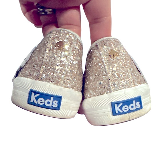 KATE SPADE KEDS COLLAB WHITE SEQUINED FLORAL APPLIQUÉ  DETAIL LACEUP SNEAKERS 9 - Picture 3 of 11